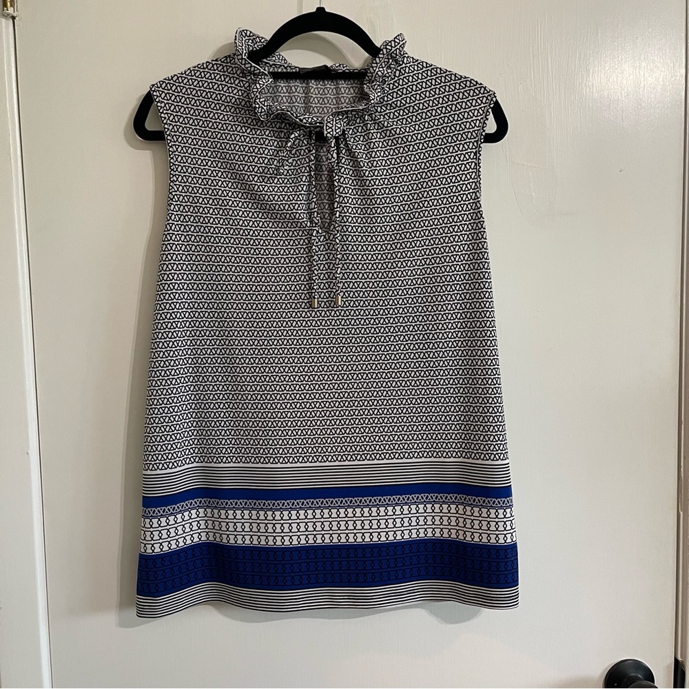The Limited Black and White and Blue Women’s Geometric Blouse Size Small